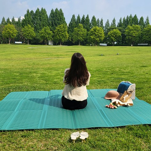 실용성, 편안함, 내구성을 결합한 야외 모험가 필수 캠핑매트