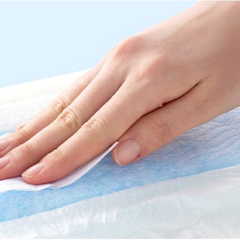 땀띠 걱정 없이 아기 피부를 보송하게, 하기스 네이처메이드 썸머 기저귀