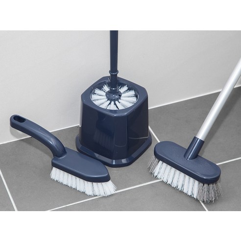 탁월한 청소력과 편리한 일체형 디자인으로 욕실 청소를