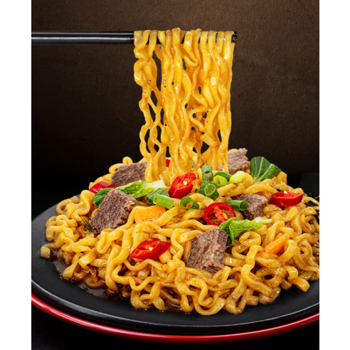 추억을 맛보는 즐거움, 팔도비빔면과 함께!