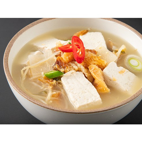 맛과 건강을 동시에 추구하는 분들에게 이상적인 담백한 북어 해장국