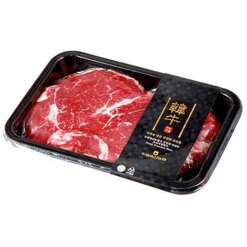 정성껏 준비한 한우 안심으로 맛있는 스테이크 요리에 도전해보세요.