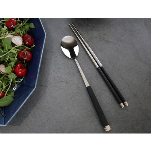 합리적인 가격과 우수한 품질, 세련된 디자인의 프렌치블랑 2인 수저세트 실버