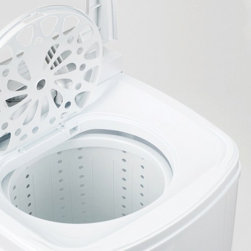 소형세탁기 중 세탁능력과 품질에서 뛰어난 신일 전기 탈수기 6.5kg