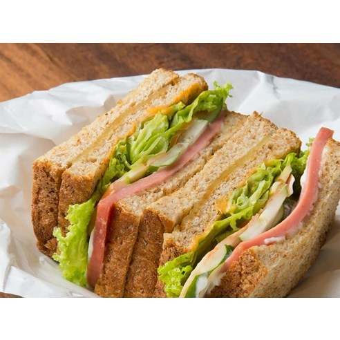 촉촉한 풍미로 일상에 건강을 더하는 '더 건강한 샌드위치햄'