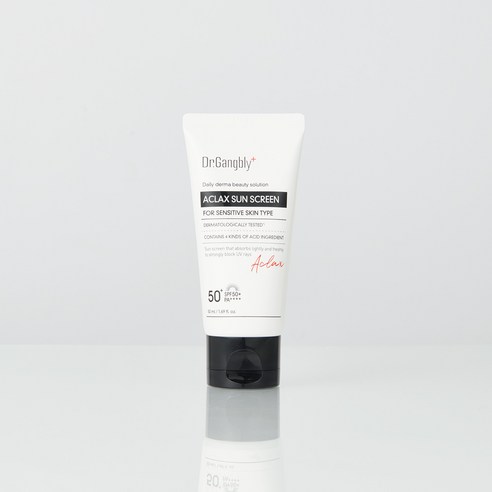 SPF 50+, PA++++로 피부를 철저히 보호하는 닥터강블리 더마 아크렉스 선 스크린