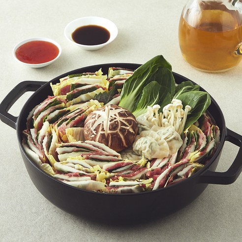 겹겹이 쌓아 올린 행복, 마이셰프 밀푀유나베 & 칼국수 밀키트