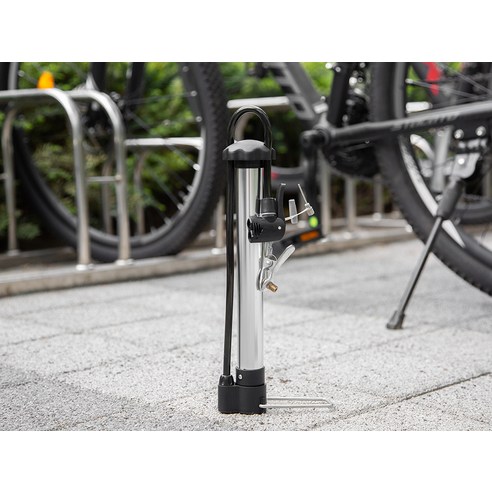 편리한 라이딩을 위한 필수품: 코멧 스포츠 자전거 펌프 소형