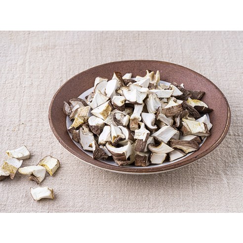 신선한 국내산 표고버섯으로 풍미를 더한 건조 버섯