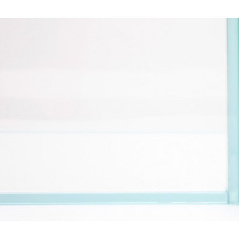 작지만 완벽한 나만의 수중 세계를 그린월드 올디아망 유리 큐브 수조로 시작하세요.