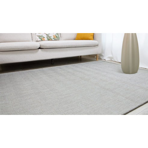 공간에 감성을 더하는 리빙플러스 사이잘룩 헤링본 자카드 카페트