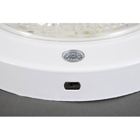 밤을 밝히는 지혜, LED 스마트 센서등으로 편리와 안전을 더하다