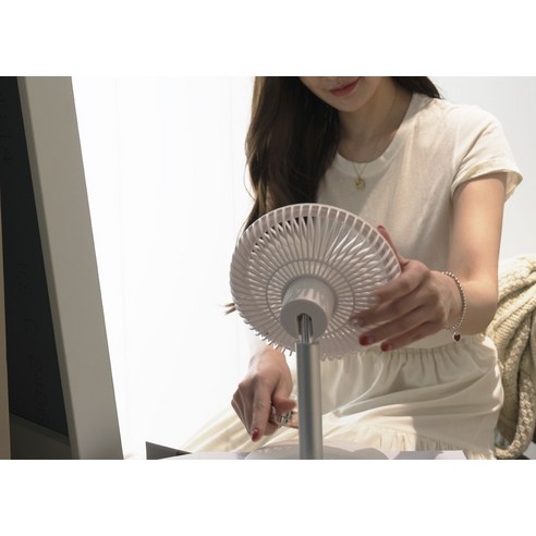 시원함, 편리함, 스타일이 하나로: 솔러스에어 휴대용 무선 미니 탁상용 선풍기