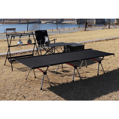 가볍고 편안한 야외 모험을 위한 최고의 야전침대