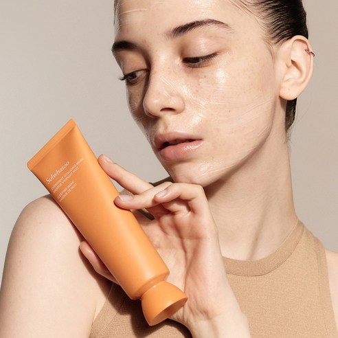 푹 잔 듯 맑은 아침, 설화수 여윤팩으로 되찾는 피부 자신감