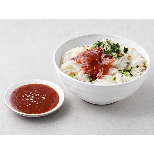 온 가족이 즐거운 맛, 오뚜기 생쫄면으로 주말 점심 고민 끝!