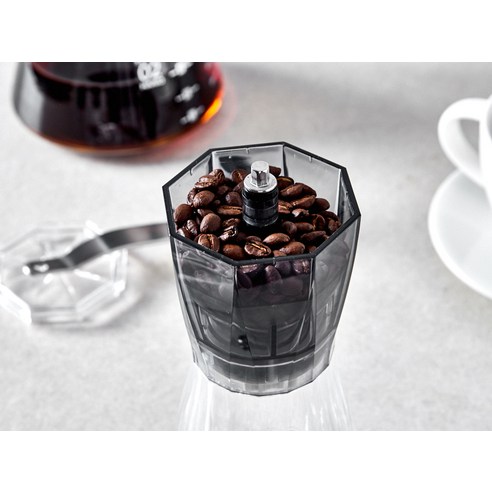 수동 그라인딩의 만족감과 집에서 바리스타 품질의 커피