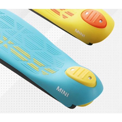 안전과 스타일을 모두 갖춘 우리 아이 첫 킥보드, BMW MINI 아동용 접이식 킥보드