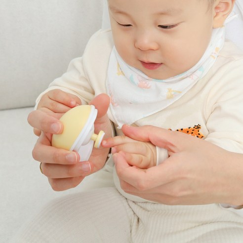원더파파 신생아 아기 네일트리머 유아용 손톱깎이 안전하게 아기 손톱 관리하기