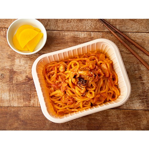 맛있는 볶음짬뽕맛을 국물 없이 즐기는 쫄깃한 면 요리