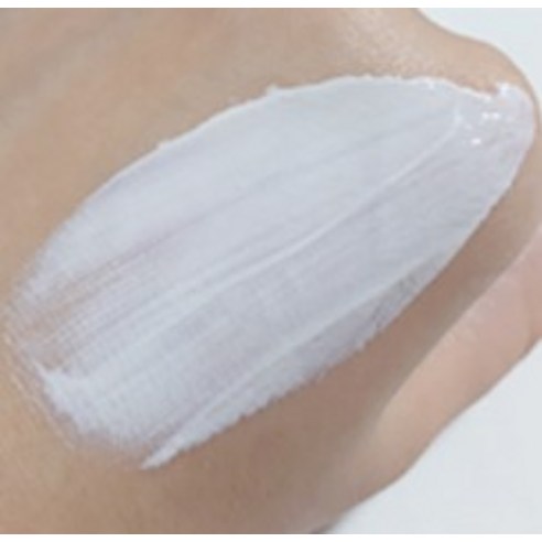 모든 피부 타입을 위한 부드럽고 효과적인 선크림