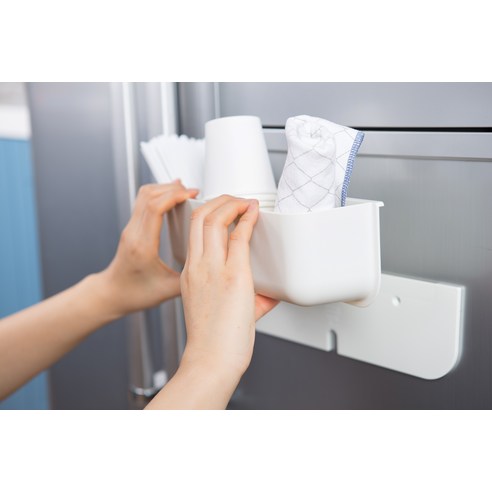 심플하고 기능적인 벽걸이 수납 솔루션: 마이룸 월 포켓 4호