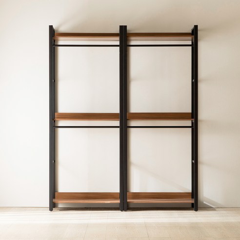 철제 시스템 행거로 옷장 어수선함 해결