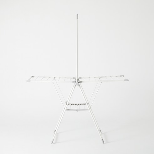 빨래물 건조를 편리하고 효율적으로 만드는 한샘 양날개 프레쉬 건조대