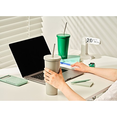 편리하고 실용적인 수분 보충 솔루션