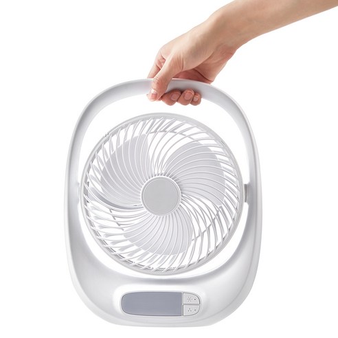 다양한 기능과 탁상 여름 필수품