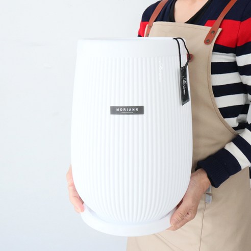 모리앤 모던 롱스트라이프 원형 플라스틱 화분 2237W 세트 (화이트) + 받침 포함 로즈마리화분 모리앤 모던 롱스트라이프 원형 플라스틱 화분 2237W 세트 (화이트) + 받침 포함 로즈마리화분