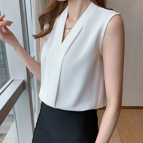 여성용 브이넥 민소매 블라우스, 퀸즈 시에로바지 여성용 브이넥 민소매 블라우스, 퀸즈 시에로바지