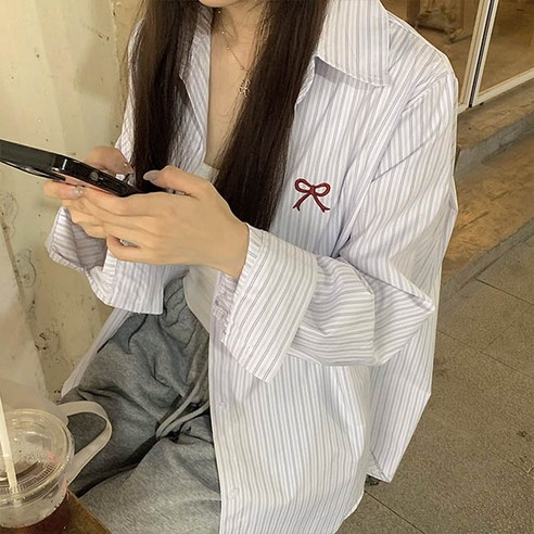 앤드스타일 여성용 이프유 리본자수 스트라이프 긴팔 셔츠 264226