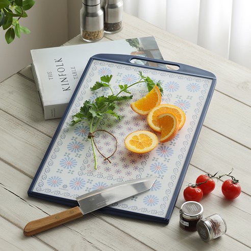 합리적인 가격으로 주방의 품격을 높이는 메종오브제 프라카 양면도마