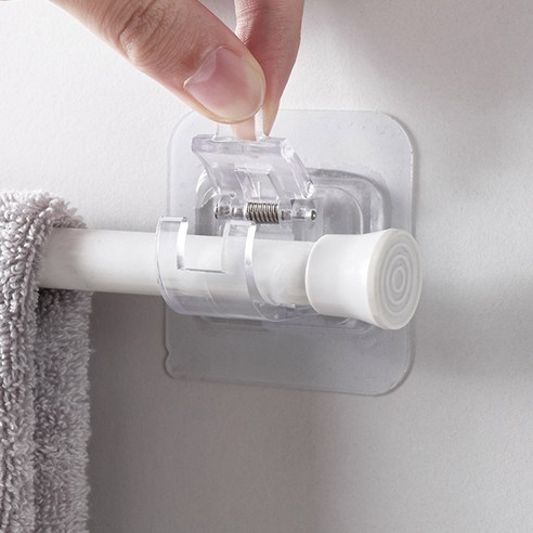 간편하게 설치하는 투명 브라켓 홀더