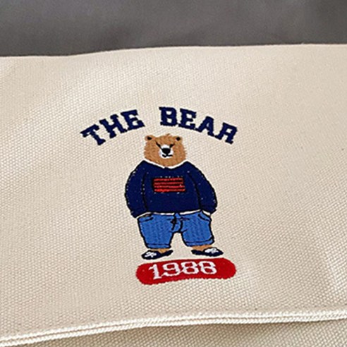 순수함과 실용성을 담은, 2025년의 새로운 시작을 위한 슈닉크 학생 크로스백