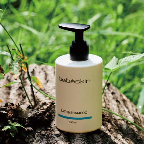 민감한 아기 피부를 위한 순하고 간편한 올인원 비건 바스 앤 샴푸