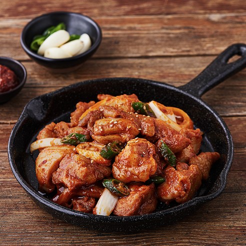 프레시오늘 국내산 통마늘 양파를 갈아만든 모모치킨 수제 춘천닭갈비, 300g, 2개