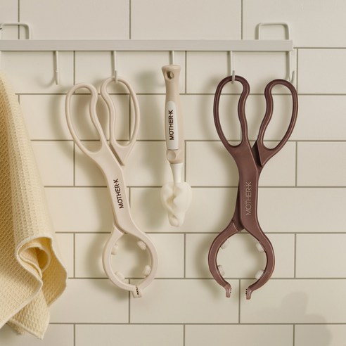 안전하고 편안한 젖병 소독, 마더케이 젖병 소독 집게로!