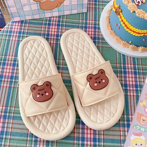 스타 곰돌이 마름모 패턴 실내화