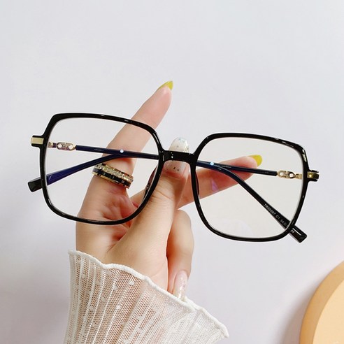 디지털 기기 사용자를 위한 안경과 블루라이트 차단 렌즈 세트