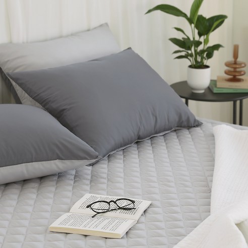 밤새 긁적이는 괴로움, 이제 안녕! 알레르기 걱정 없는 편안한 잠자리를 찾아서 알레르망패드