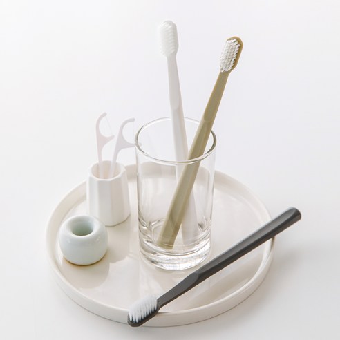 매일의 상쾌함을 디자인하는 살림백서 2단계 미세모 딥클린 칫솔