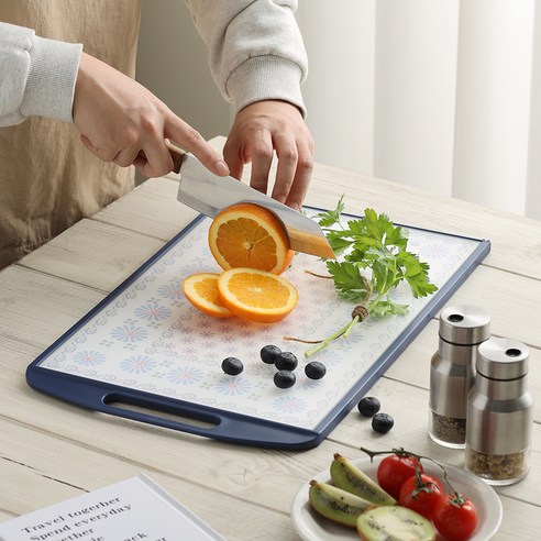 합리적인 가격으로 주방의 품격을 높이는 메종오브제 프라카 양면도마