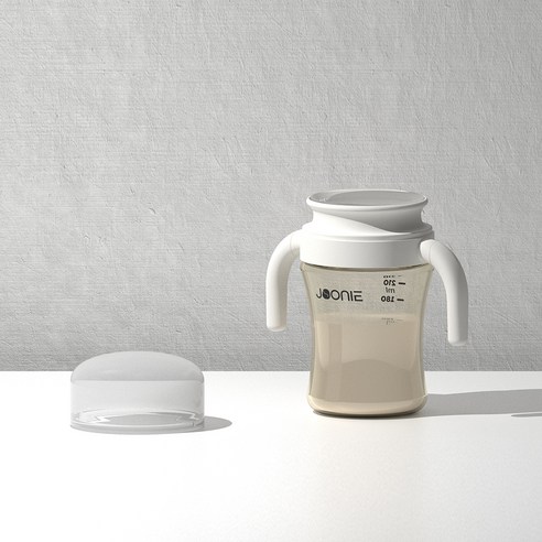 주니 360 컵으로 우리 아이 첫 독립을 응원하세요!