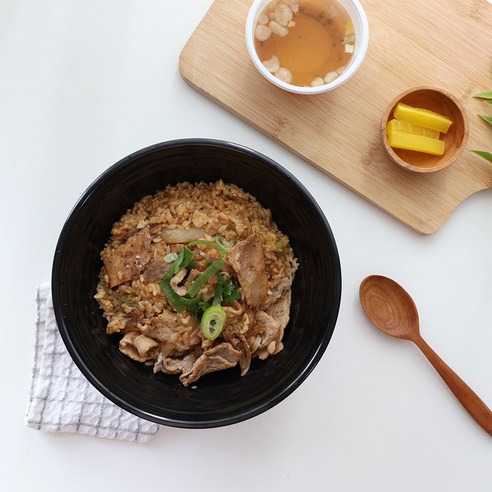 깊이를 더하는 식탁의 품격, 세화통상 크라운 멜라민 면기