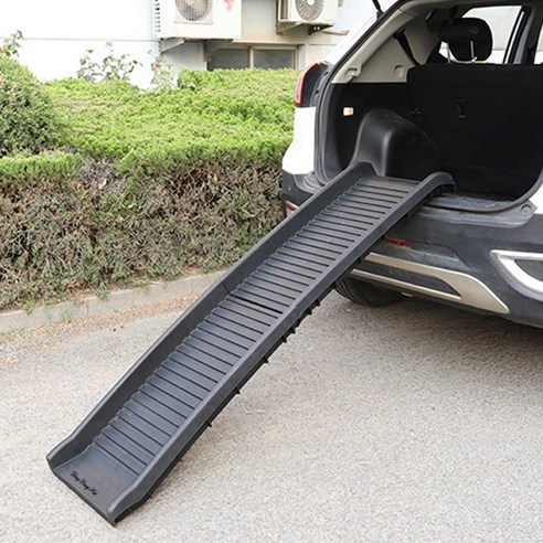 반려동물의 건강과 안전을 최우선으로 고려한 슬로프 슬라이드 계단