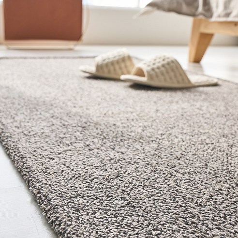 스타일과 실용성을 모두 갖춘 스마트한 러그