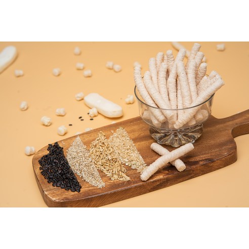 입 짧은 아이, 밥 안 먹는 강아지 고민 해결! 올바름 고소한롱킥 간식으로 밥그릇 싹싹 비우기!