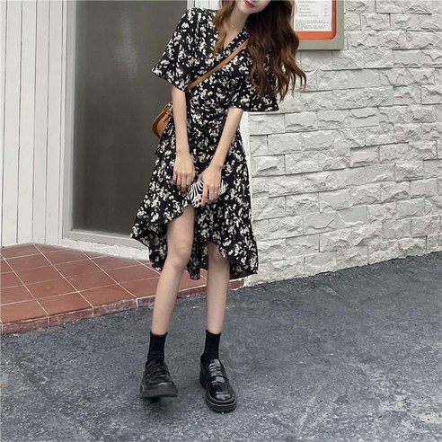 女生 女性 女款服裝 裙子 洋裝 長洋 連身裙 連衣裙 好看 好穿
